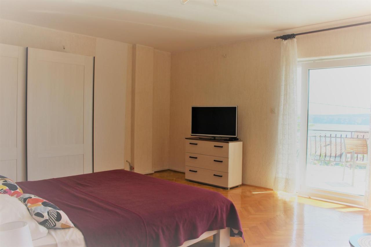 Apartmani Mia Jadranovo Eksteriør billede